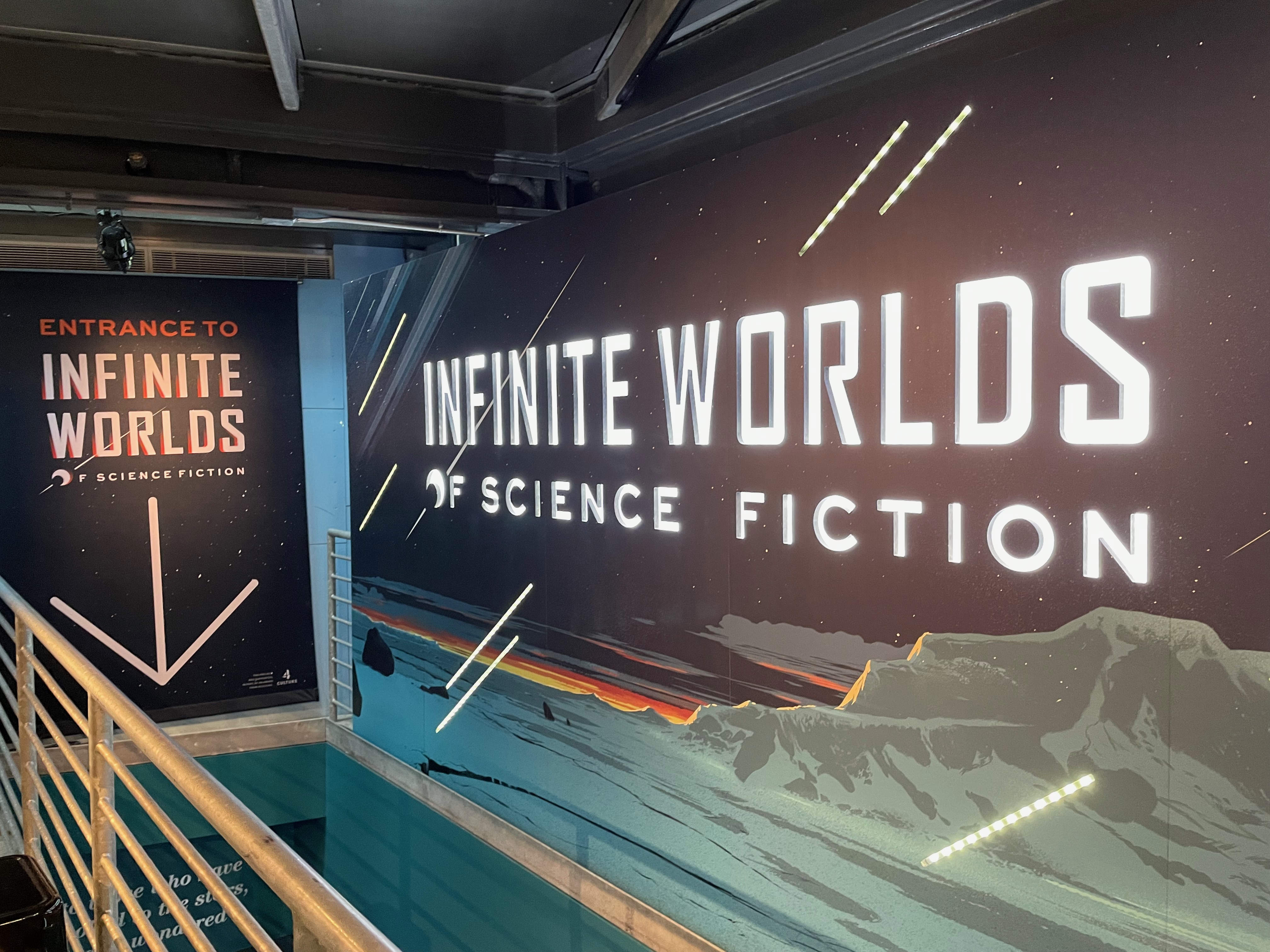 Chasing Light Around The World: A Technicolor Light Sci-Fi Experience!